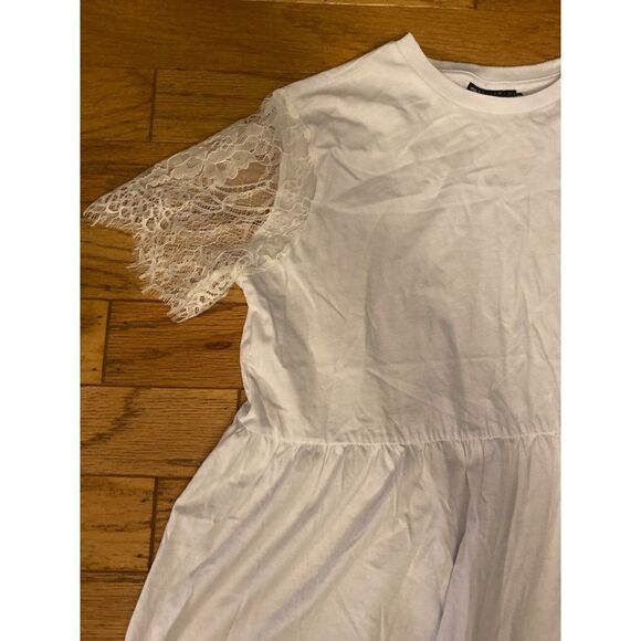 ASOS Design, white laced short sleeve, elastic waist, crew neck white top size 6 - Picture 2 of 9